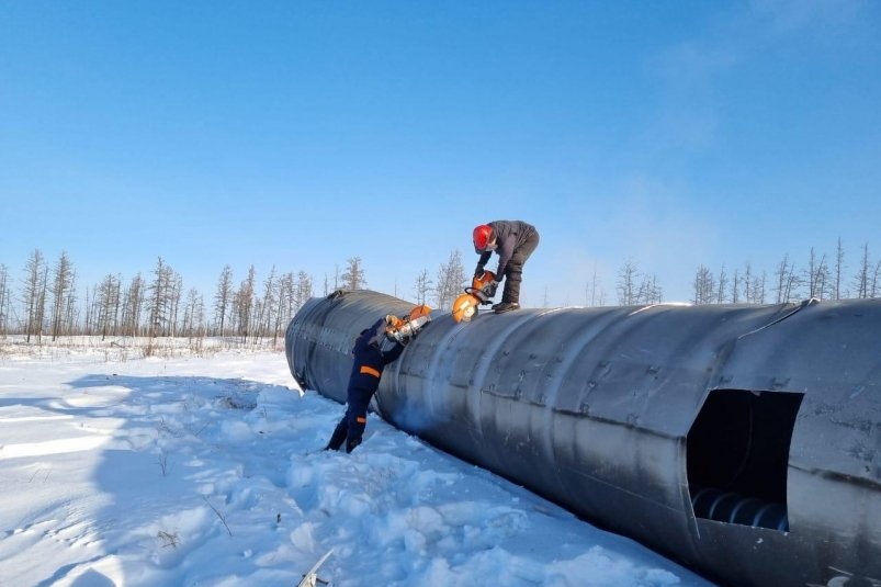 Работы по вывозу фрагментов ракеты-носителя идут в Вилюйском районе Якутии