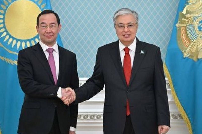 Глава Якутии встретился с Президентом Республики Казахстан 