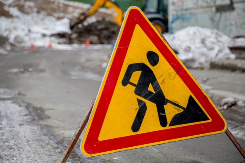 Водителей предупредили о закрытии проезда на дороге "Нам" в Якутске