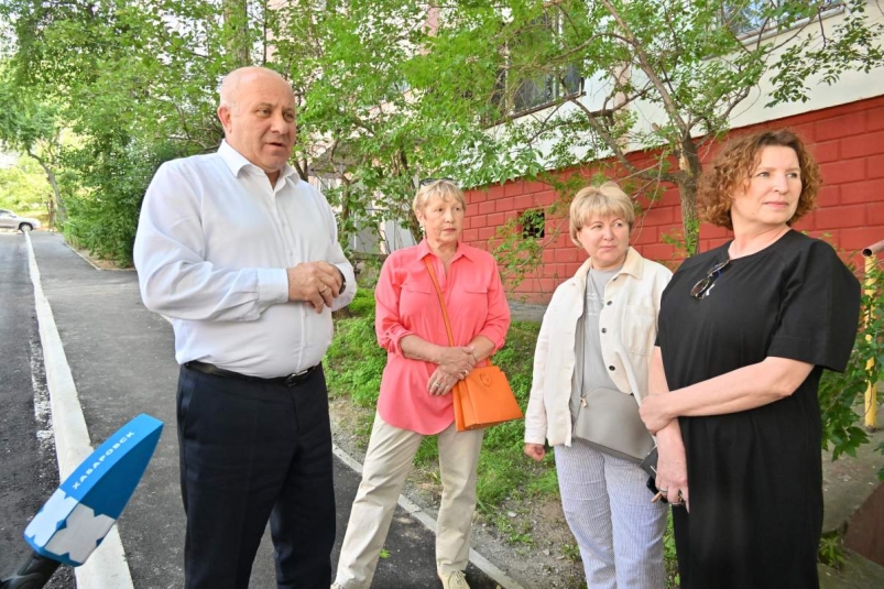 В Хабаровске отремонтируют 7 дворов за счет средств федерального проекта - мэр Сергей Кравчук