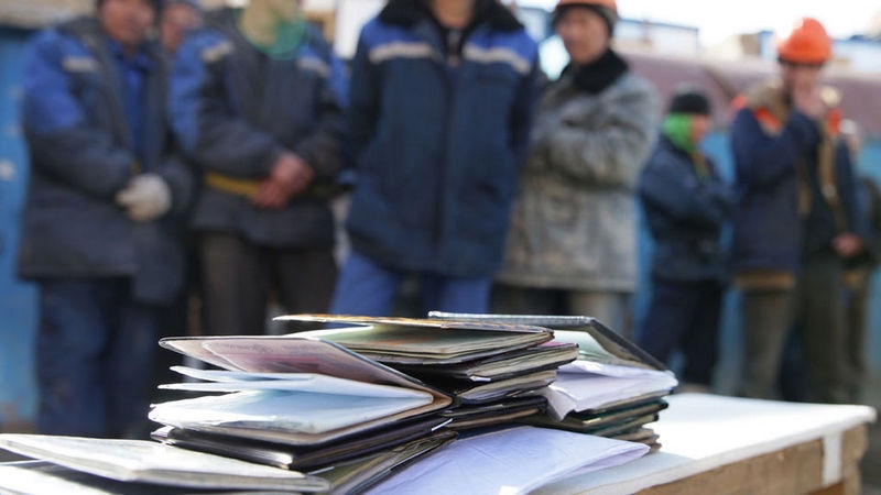 Организатор незаконной миграции в Якутии лишился российского гражданства Арбитражный суд