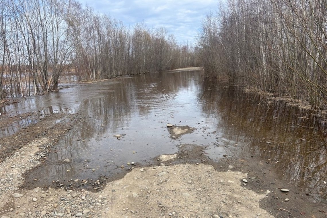 Автомобильную дорогу &quotСангар&quot  залило водой Управтодор РС (Я)