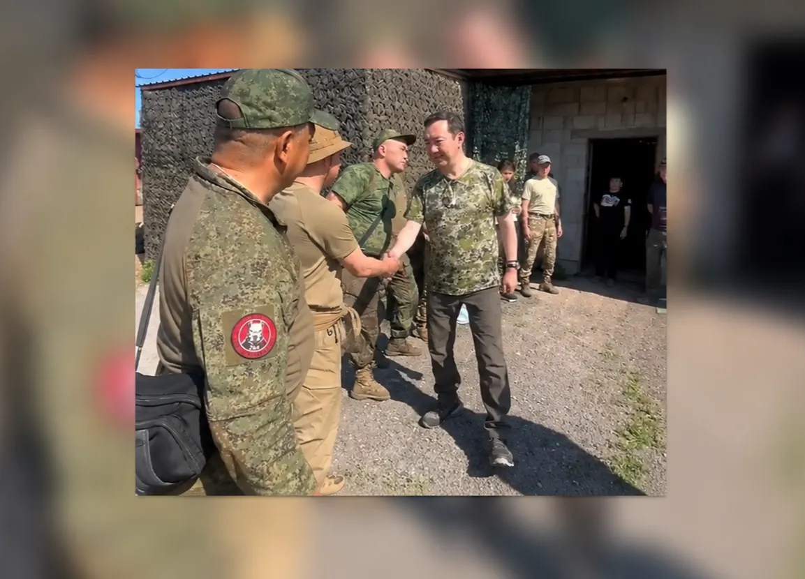 Айсен Николаев встретился с военнослужащими из Якутии в ДНР  пресс-служба главы и правительства РС (Я)