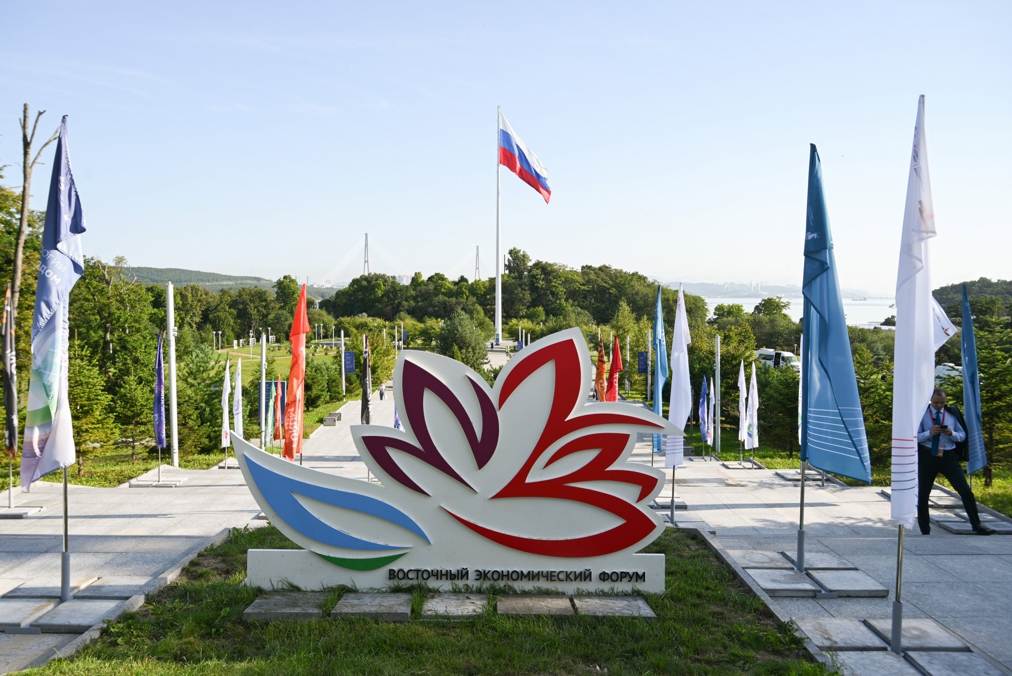 Тематическое фото Пресс-офис ВЭФ 2026