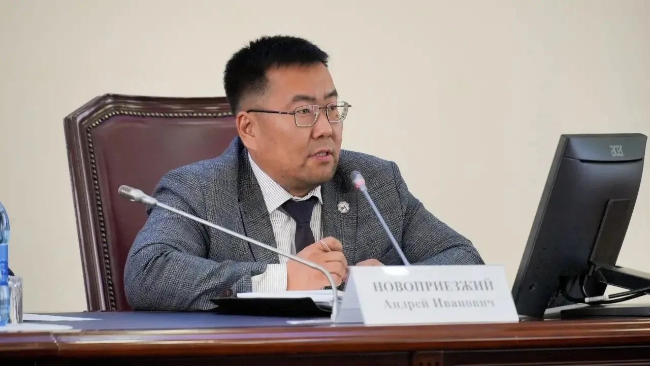 Бывший педагог и директор школы возглавил управление образования Якутска пресс-служба мэрии Якутска