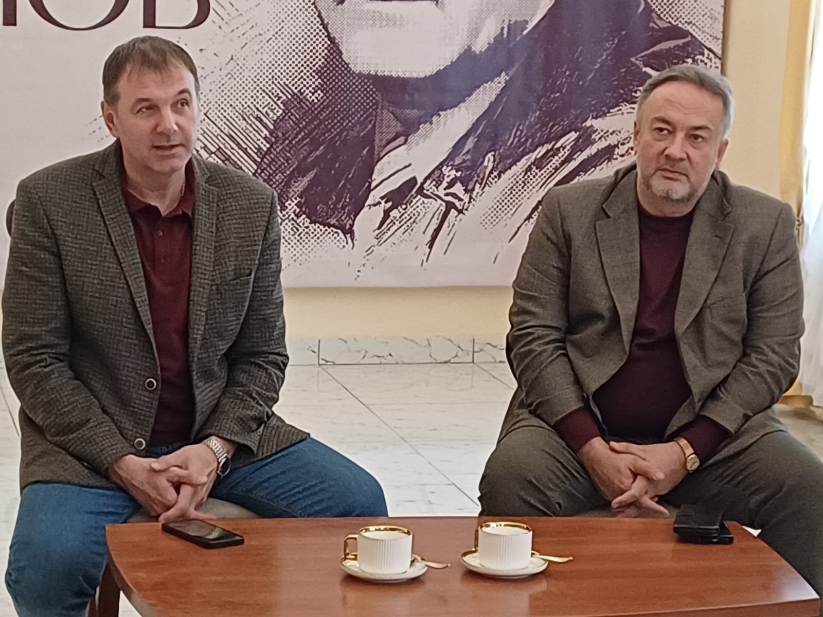 В Якутске стартовали гастроли Донецкого молодежного театра ИА YakutiaMedia